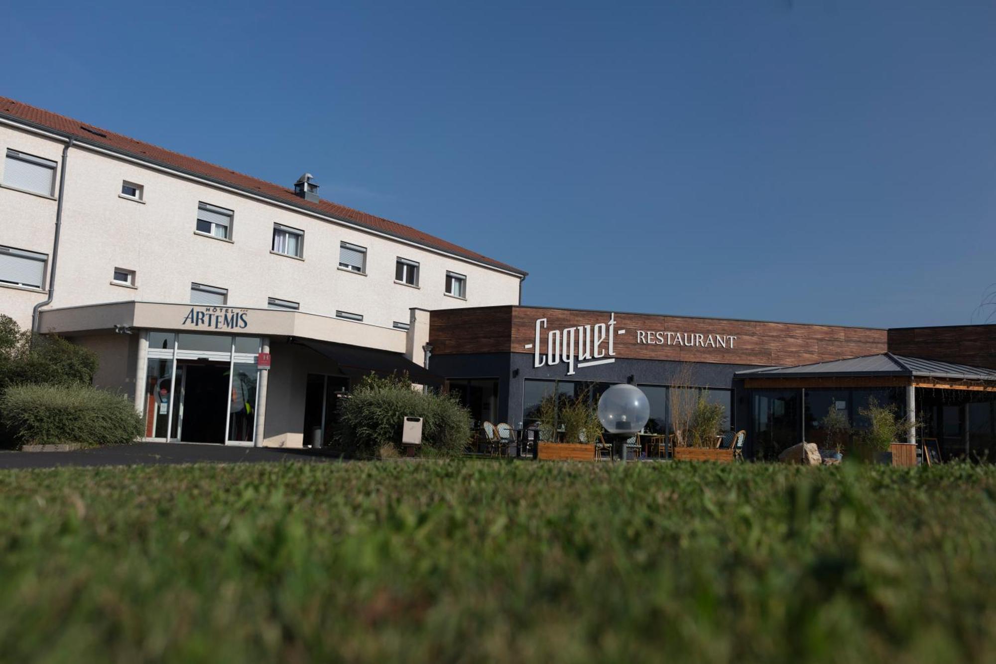 Artemis Hotel Brioude Exterior foto